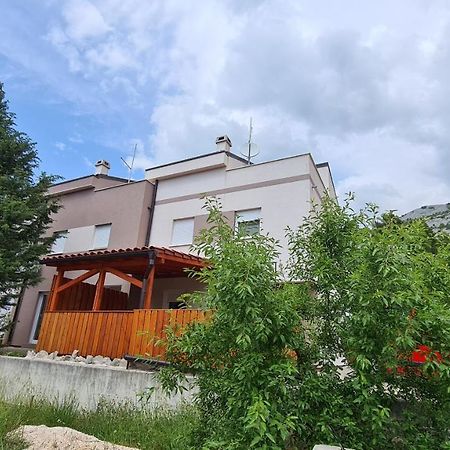 Apartment Paklina Starigrad Paklenica Ngoại thất bức ảnh